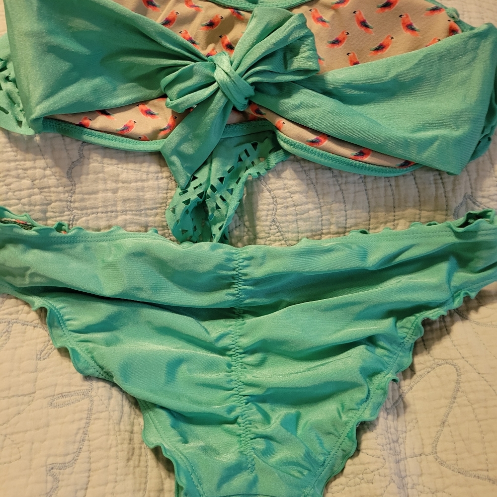🔴🔴Super cute bikini 3 for$10